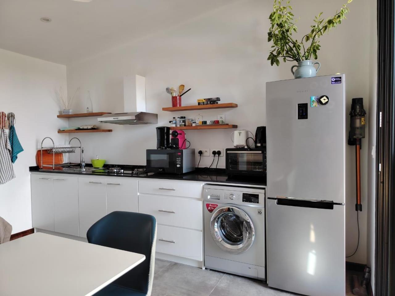 Le P'tit Bohneur Apartment